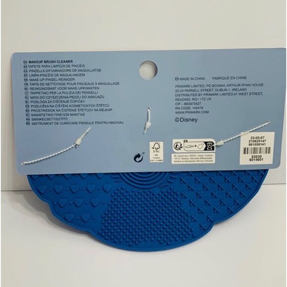 Stitch Makeup Brush Cleaner - Picture 2 of 3